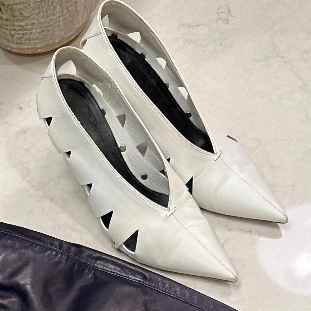 Celine Phoebe Philo White Cutout Pump 39.5